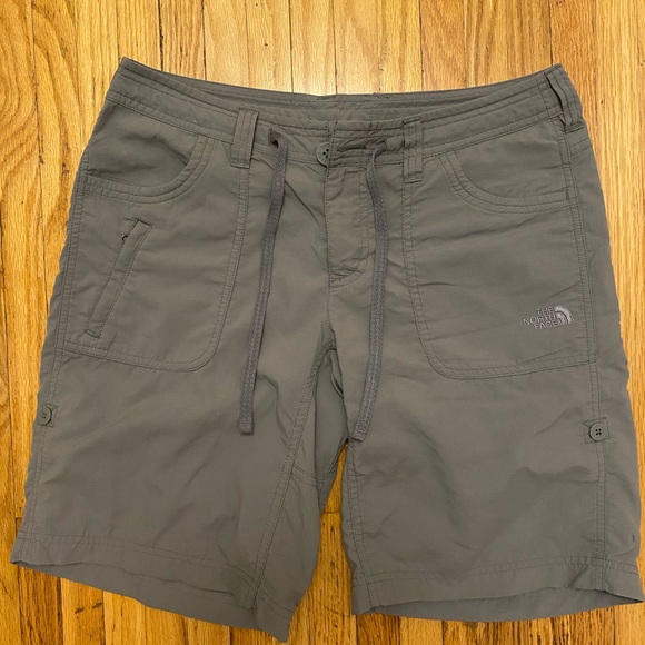 The North Face Roll Up Nylon Hiking Shorts grey Size 4 - Picture 2 of 13